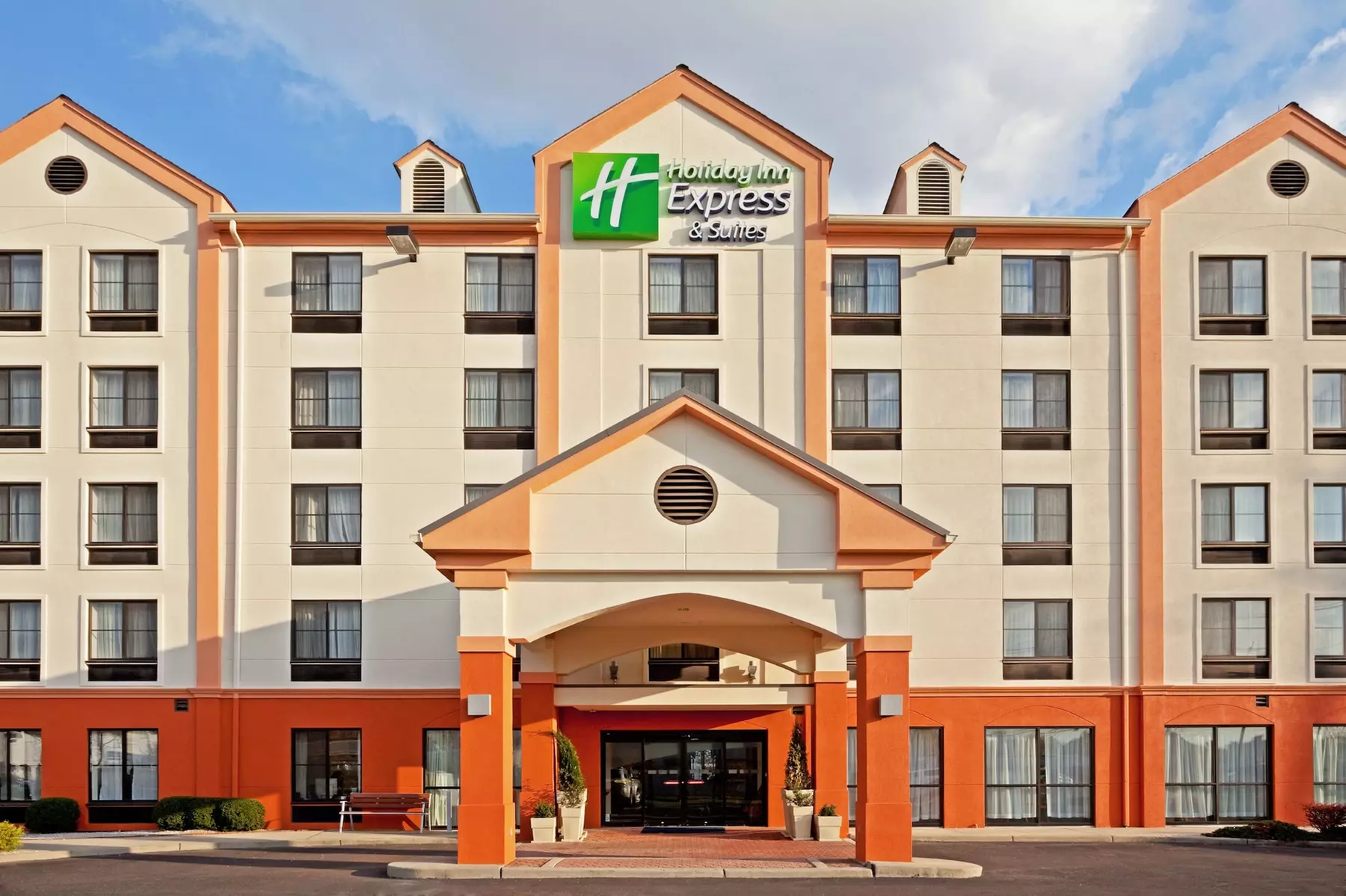 Holiday Inn Express Hotel & Suites Meadowlands Area by IHG - Primary Image