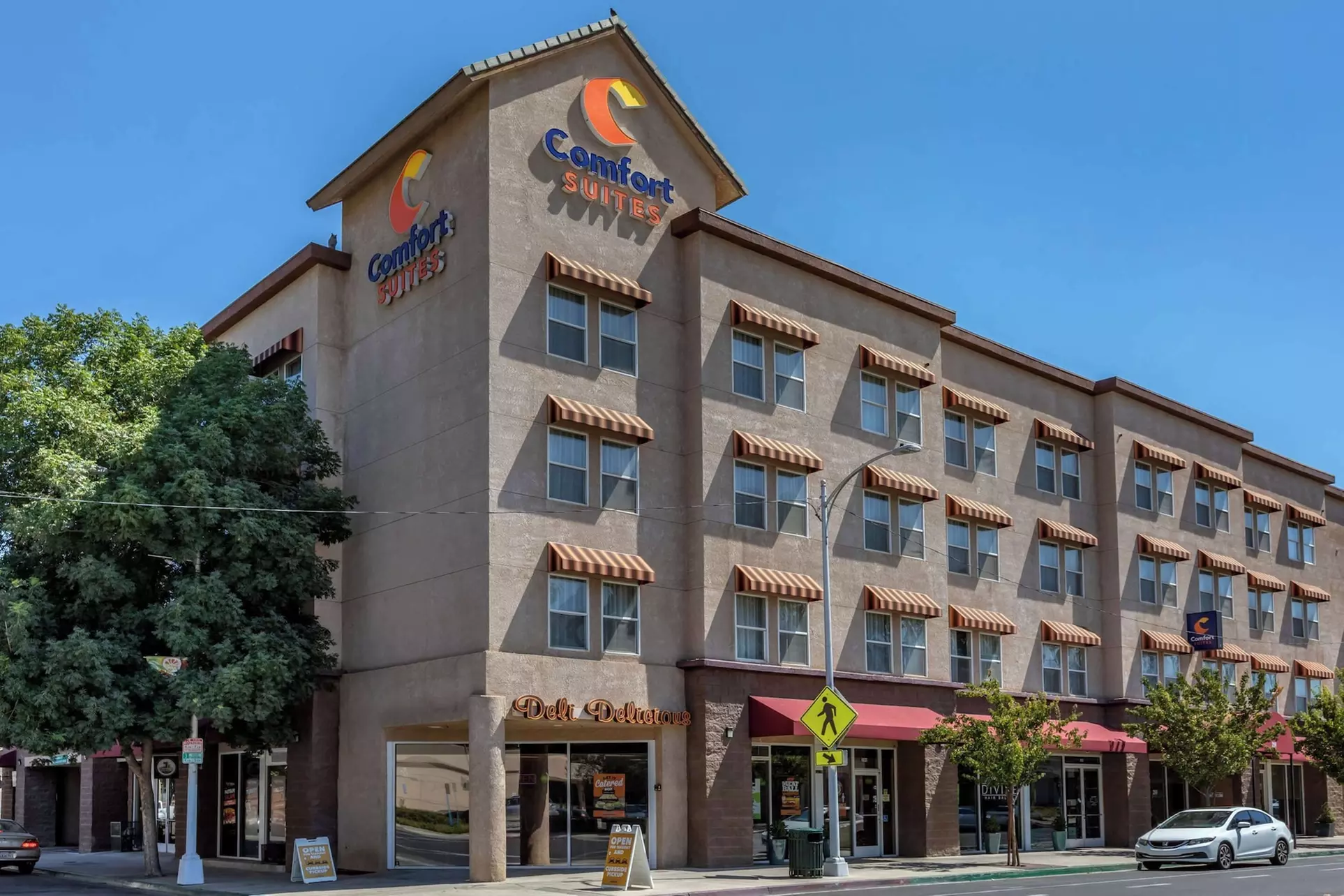 Comfort Suites Visalia Convention Center - Primary Image