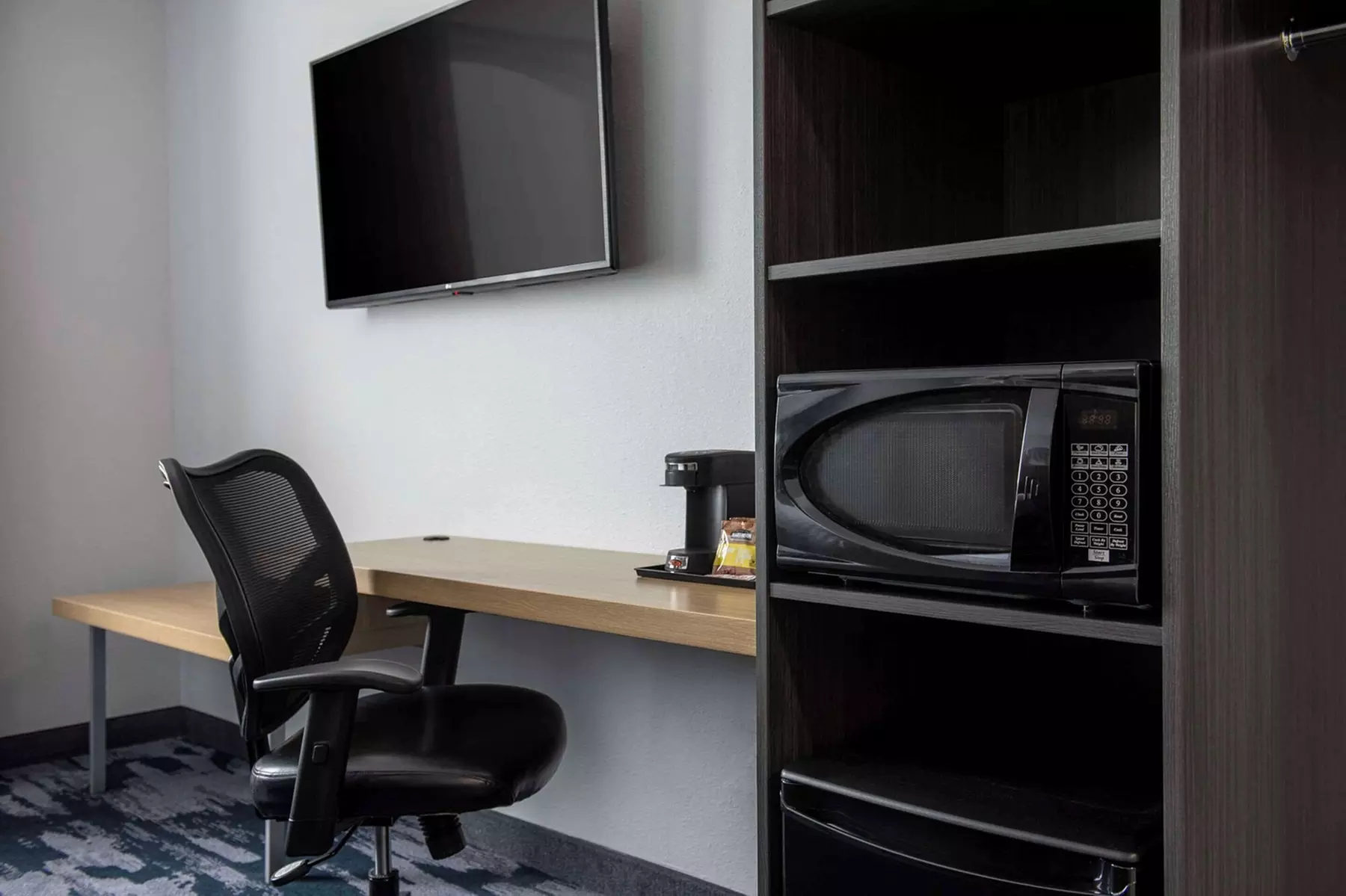 Quality Inn and Suites Winnipeg - Primary Image