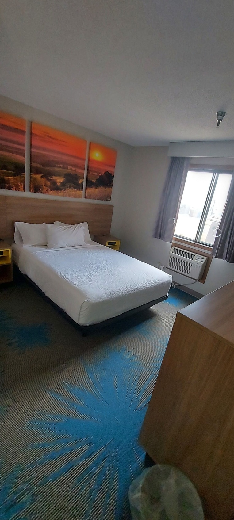 Days Inn by Wyndham Willmar