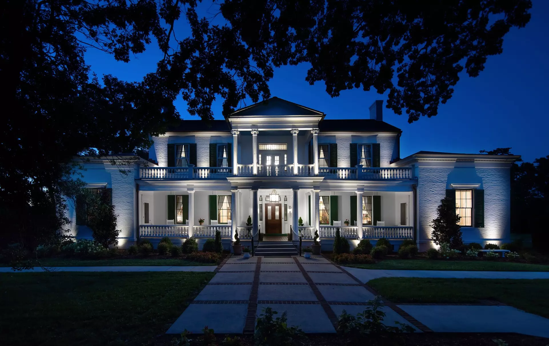 Belle Air Mansion - Primary Image