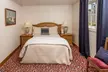 Jenner Inn - Second Medium