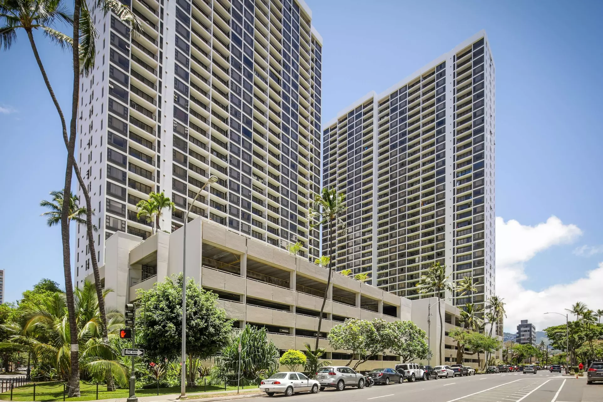 Aston at the Waikiki Banyan - Primary Image