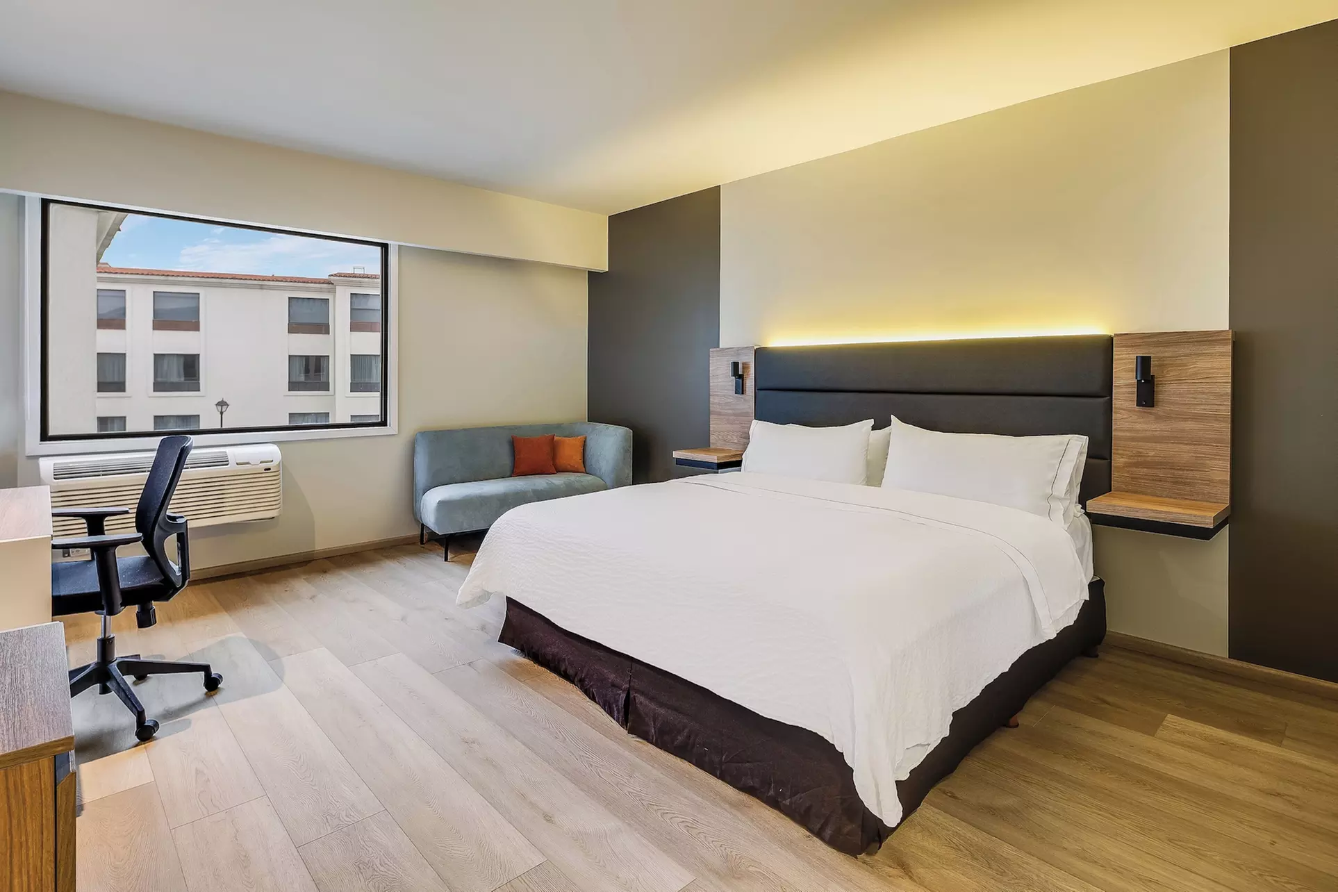 Fiesta Inn Monterrey La Fe - Primary Image
