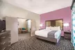 La Quinta Inn & Suites by Wyndham Loudon - Second Medium