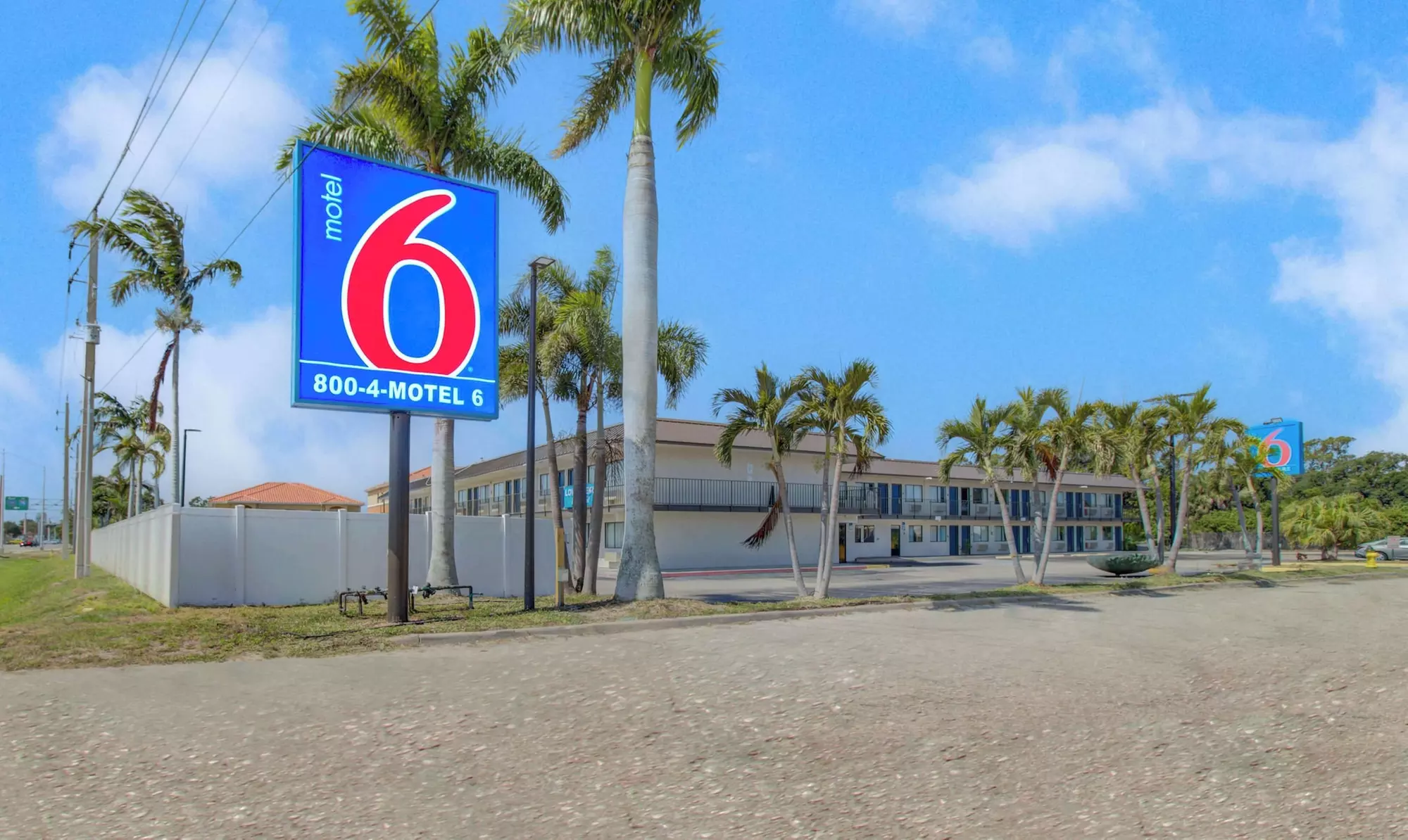 Motel 6 Venice, FL - Primary Image