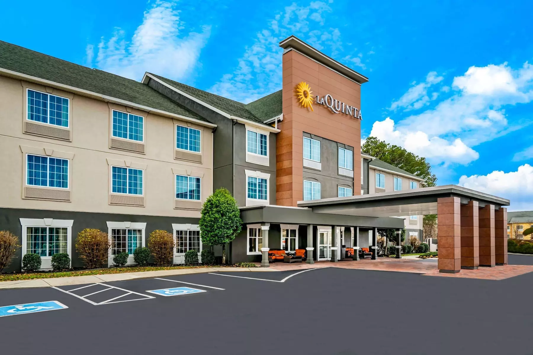 La Quinta Inn & Suites by Wyndham Cookeville - Primary Image