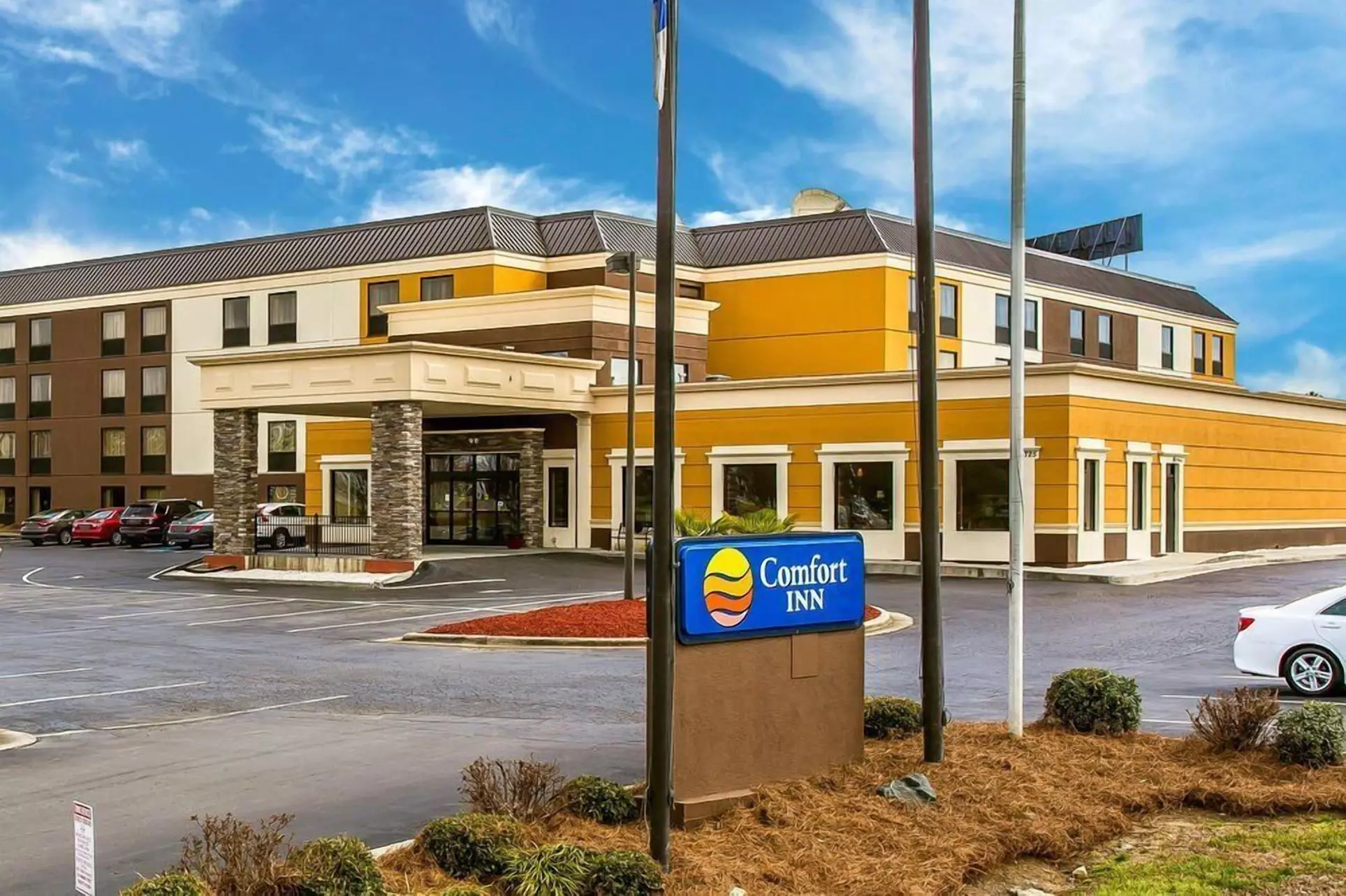 Comfort Inn Fort Mill Amusement Park at Carowinds Blvd - Primary Image