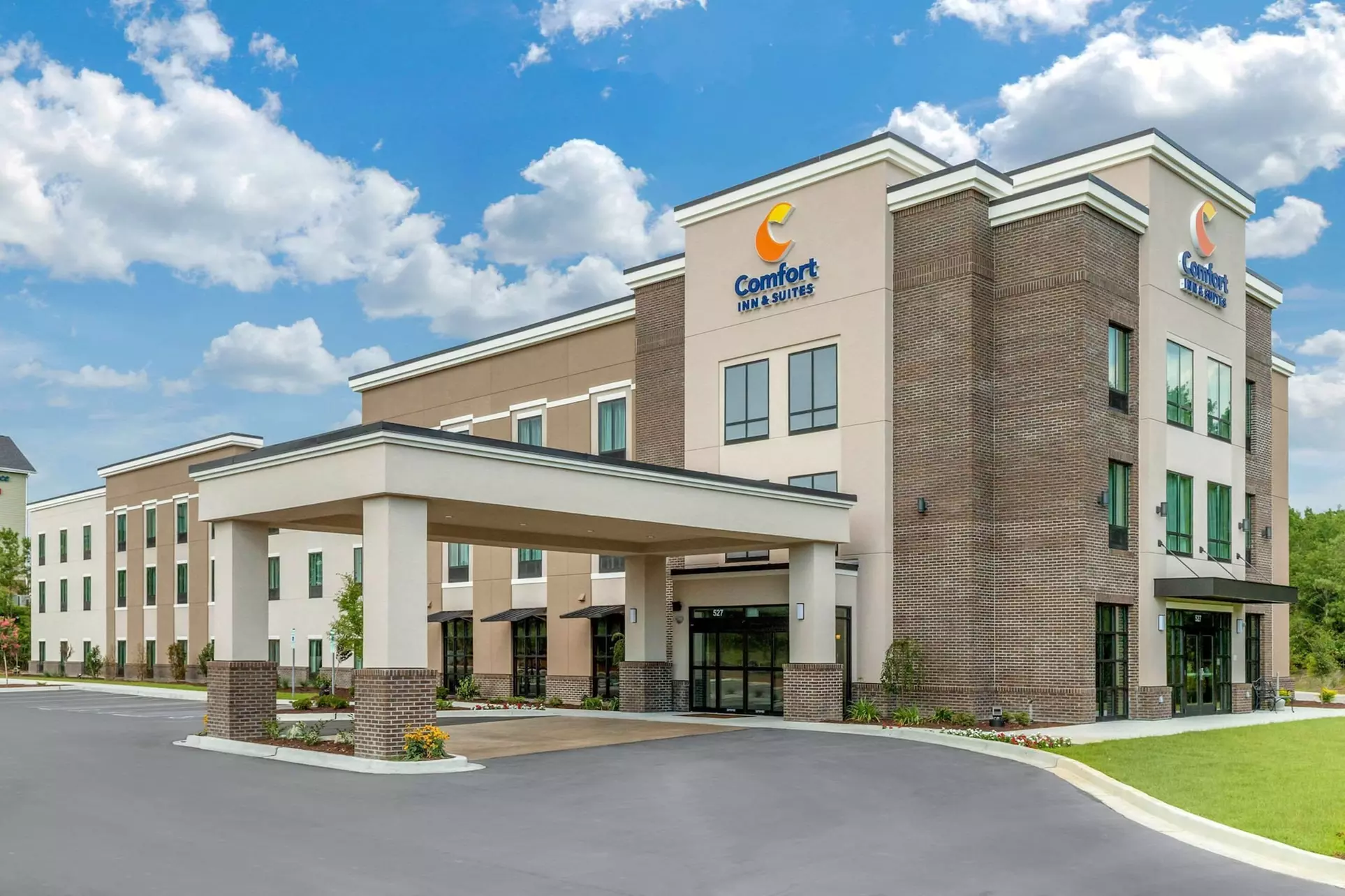 Comfort Inn & Suites - Primary Image