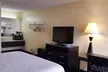 Travelodge by Wyndham Richmond IN - Second Medium