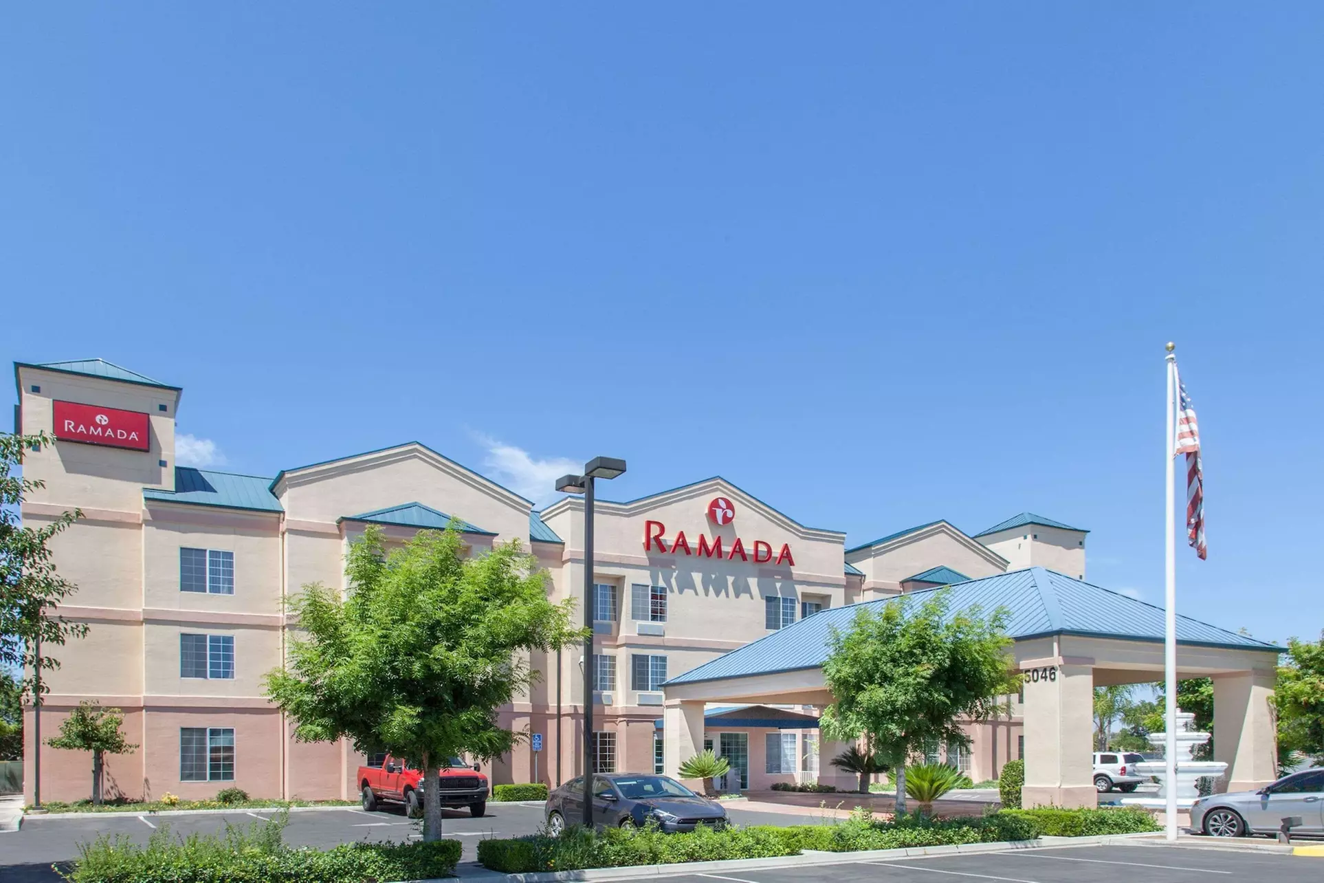 Ramada by Wyndham Fresno Northwest - Primary Image