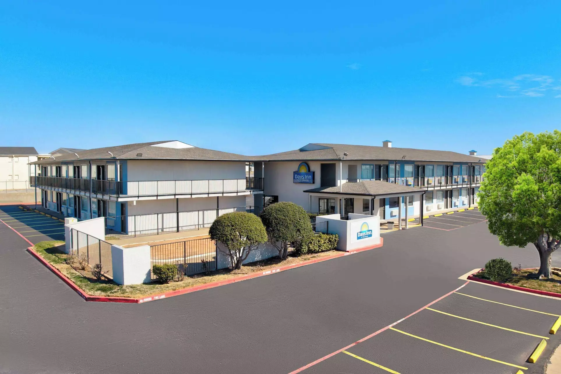 Days Inn by Wyndham Wichita Falls - Primary Image
