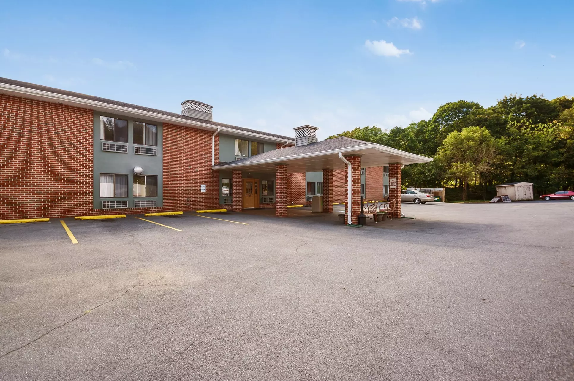 Quality Inn - Second Medium