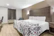 Red Roof Inn & Suites Newport News - Second Medium