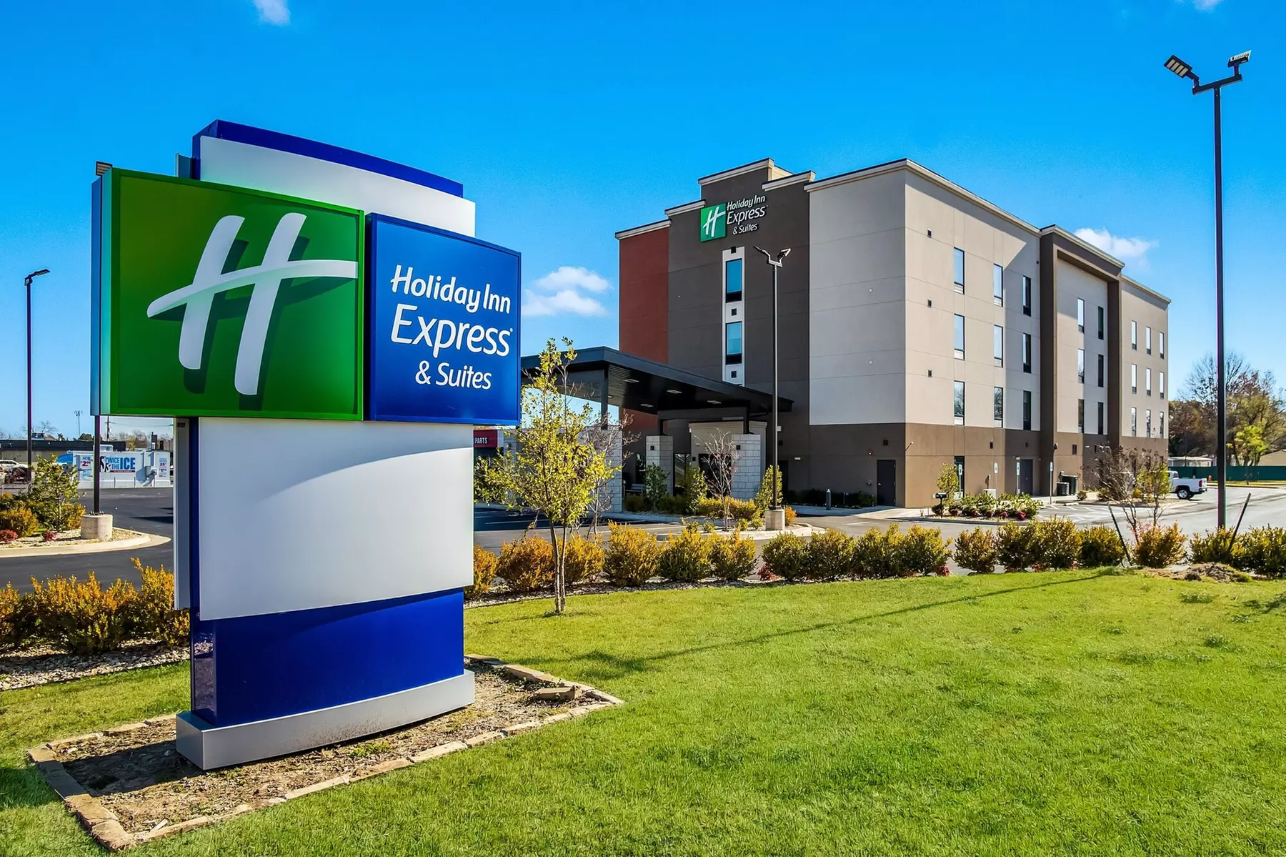 Holiday Inn Express & Suites Tulsa East - Catoosa by IHG - Primary Image