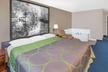 Super 8 by Wyndham Lowell/Bentonville/Rogers Area - Second Medium