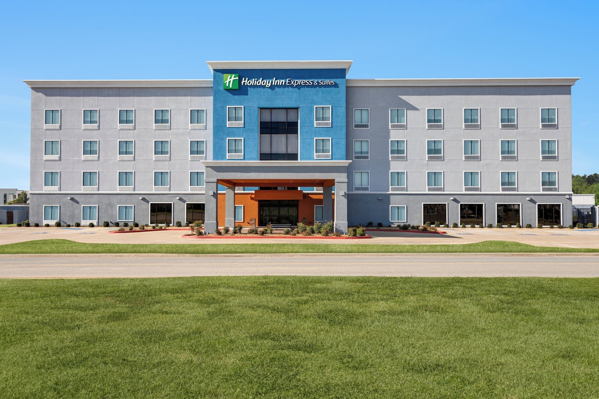 Holiday Inn Express & Suites Forrest City by IHG