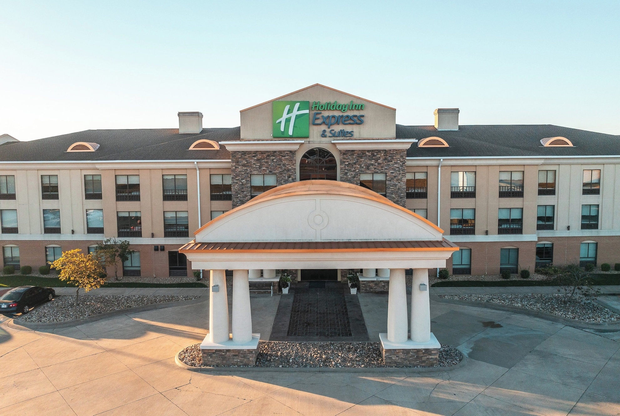 Holiday Inn Express Hotel & Suites St. Robert by IHG