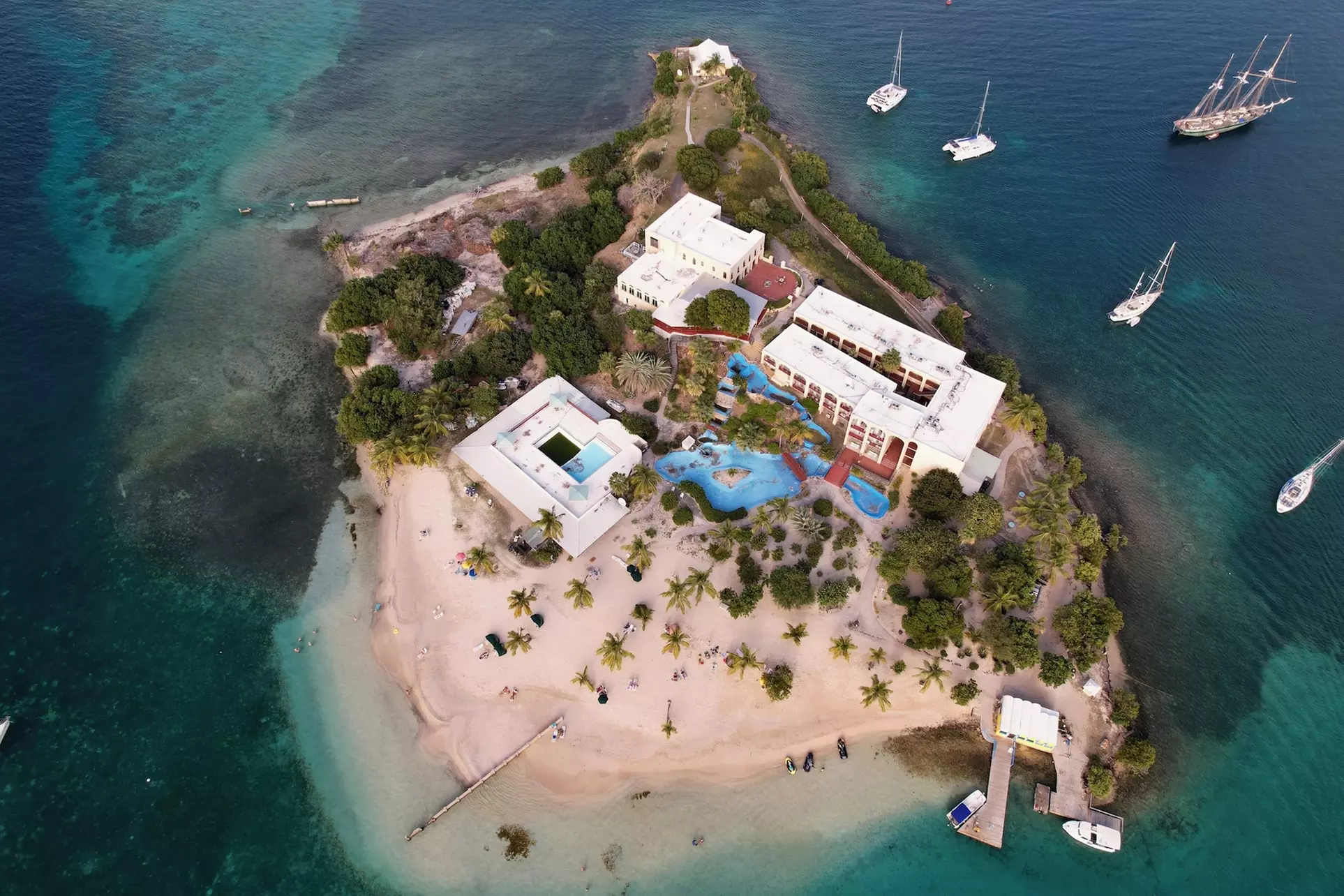 Hotel on the Cay - Primary Image