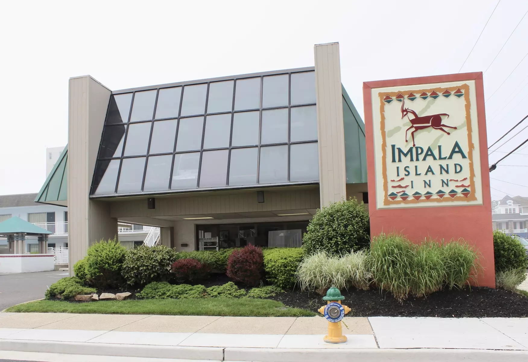 Impala Island Inn - Primary Image