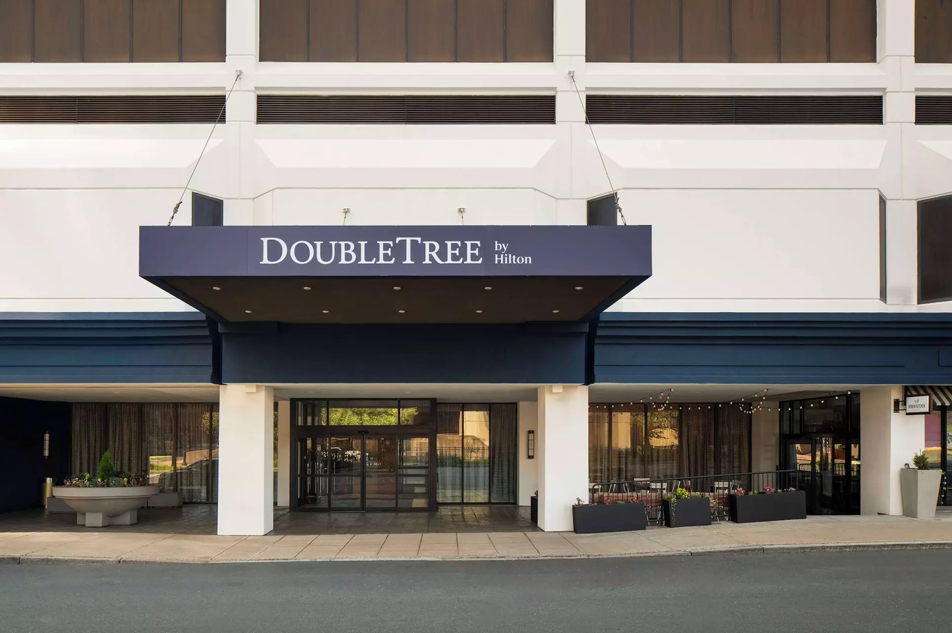 DoubleTree by Hilton Hartford Downtown - Primary Image