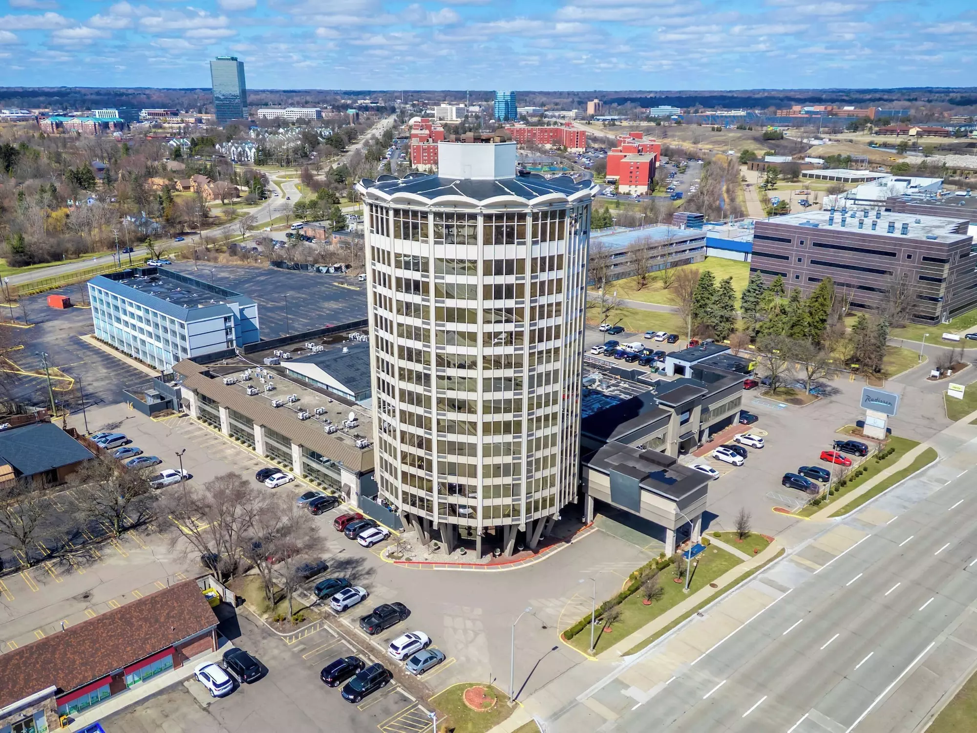 Radisson Hotel Southfield-Detroit - Primary Image
