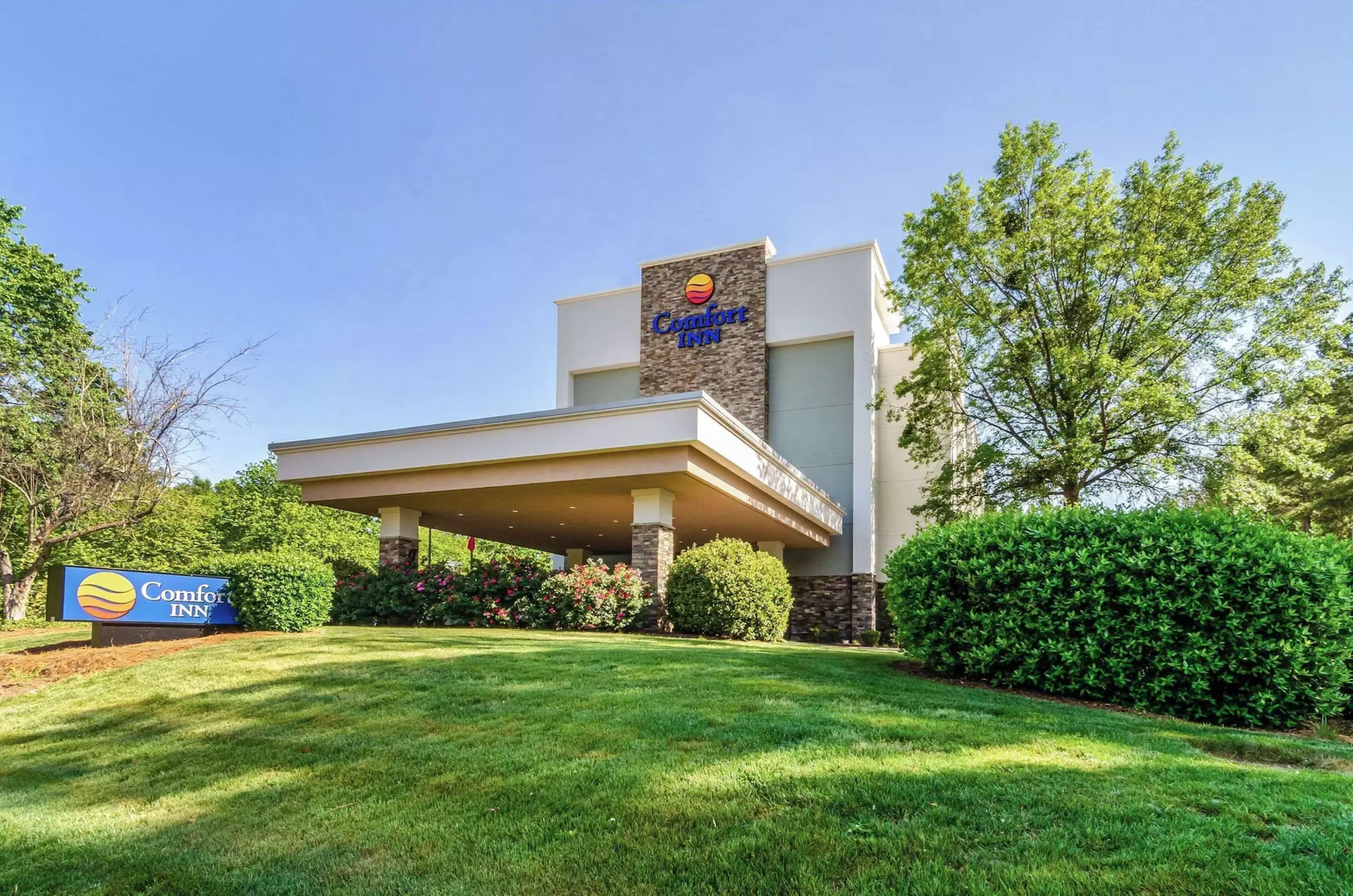Comfort Inn Raleigh Midtown - Primary Image