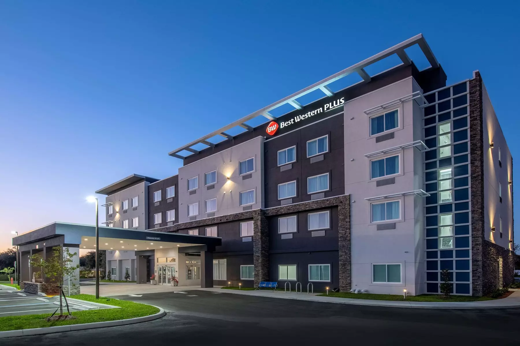 Best Western Plus Lakeland - Primary Image