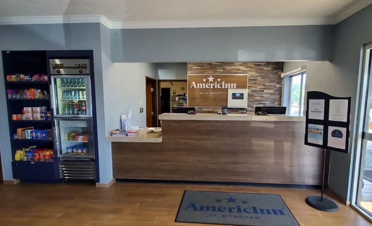 AmericInn by Wyndham Minot