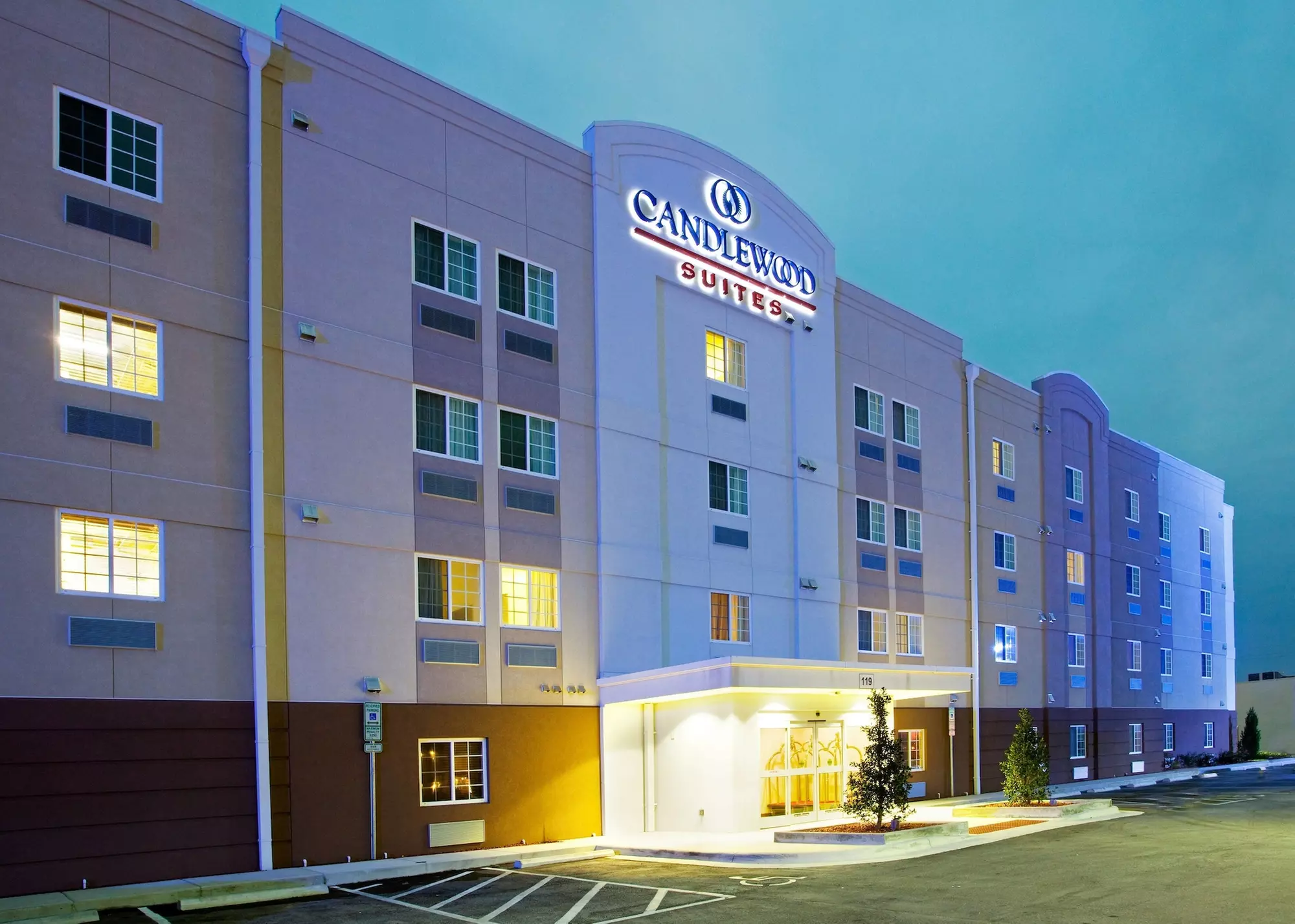 Candlewood Suites Jacksonville, an IHG Hotel - Primary Image
