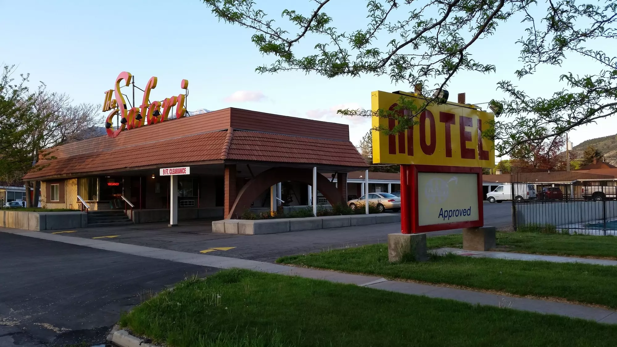 Safari Motel - Primary Image
