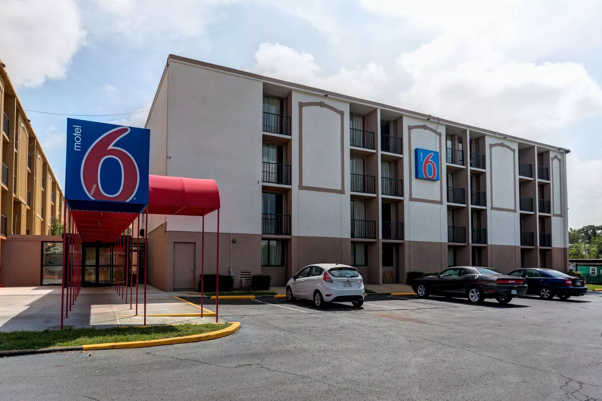 Motel 6 Jackson, TN - Primary Image