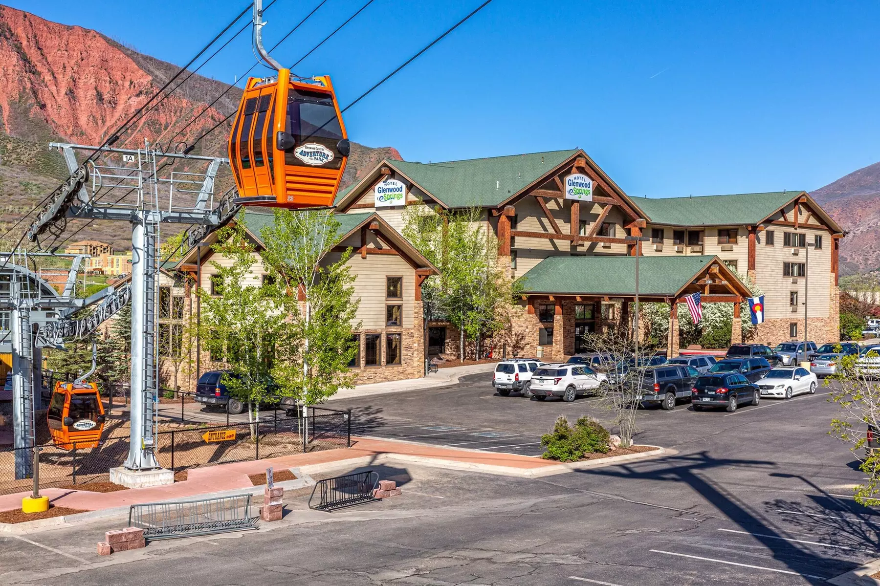 Hotel Glenwood Springs - Primary Image