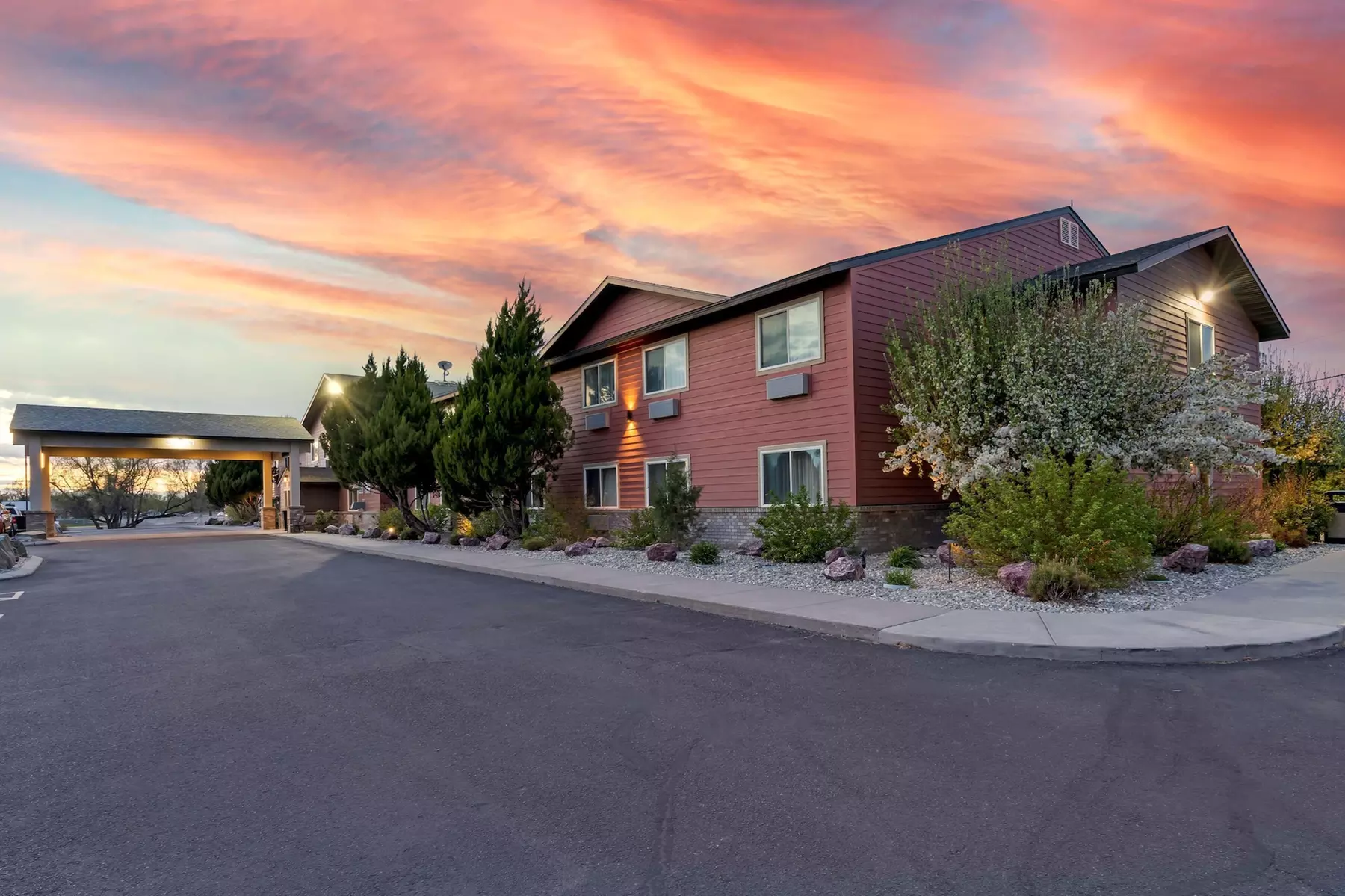 Best Western Blackfoot Inn - Primary Image