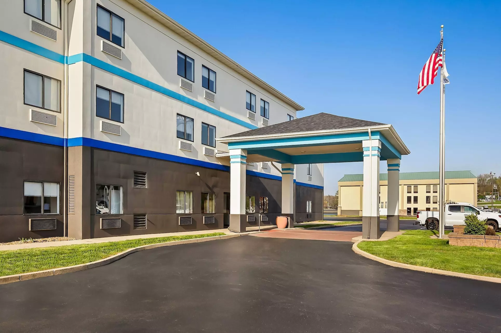 Days Inn by Wyndham Collinsville/St. Louis - Primary Image