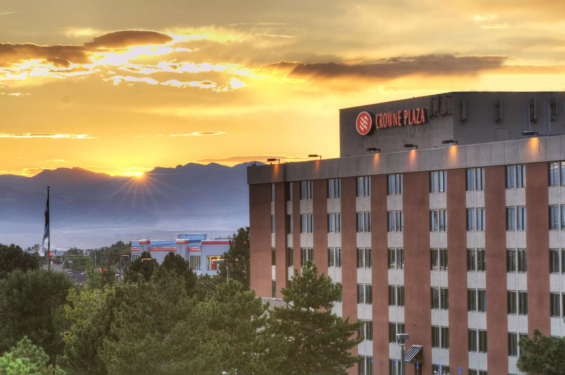 Crowne Plaza Denver Airport Convention Ctr, an IHG Hotel - Primary Image