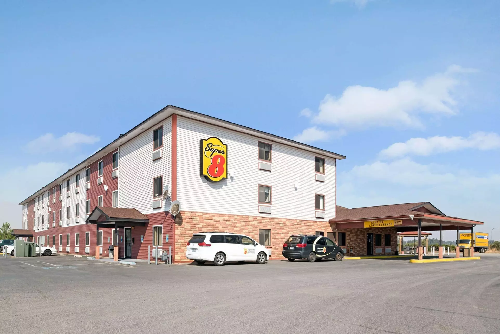 Super 8 by Wyndham Spokane/West - Primary Image