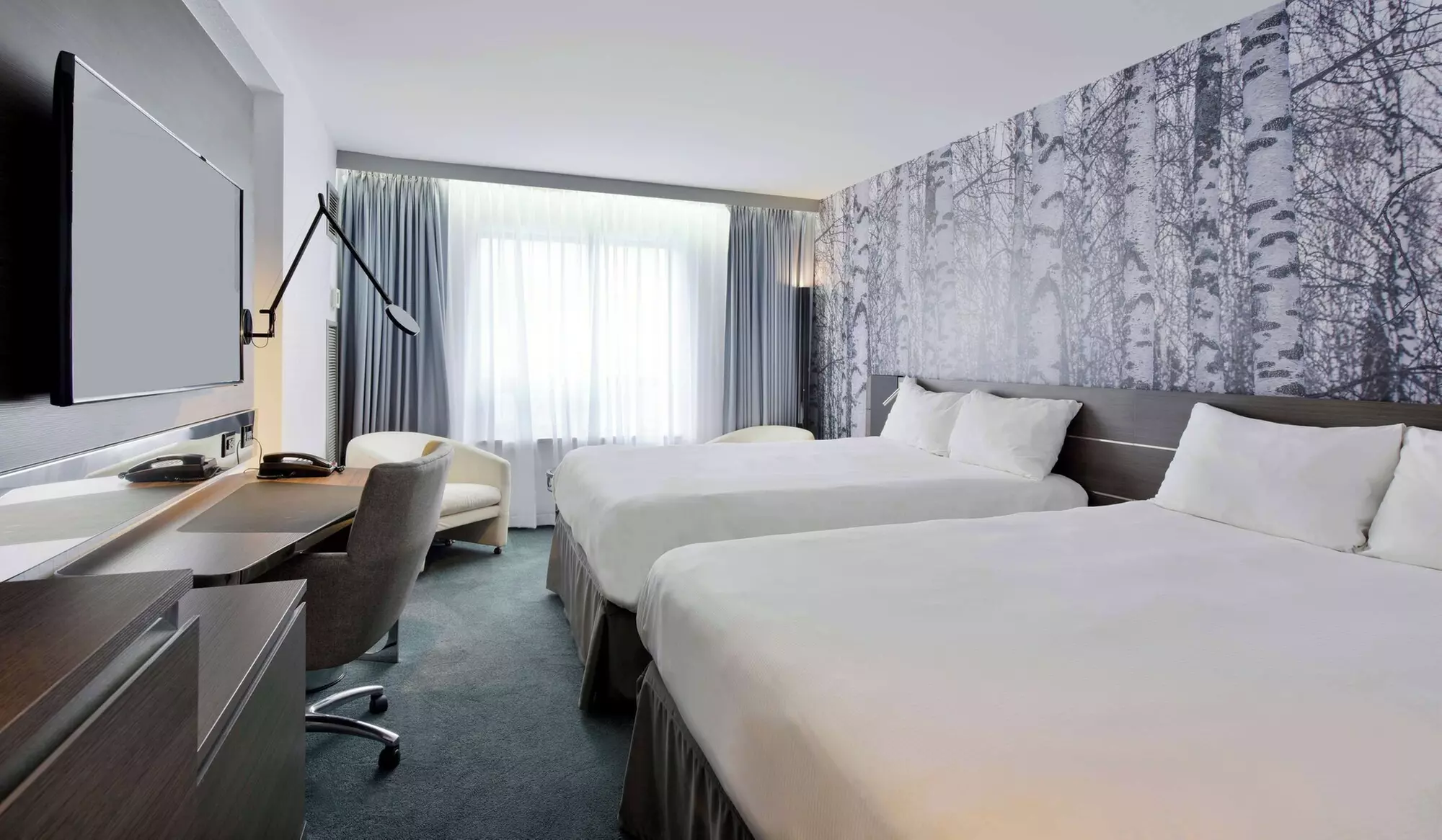 DoubleTree by Hilton Ottawa Downtown - Primary Image