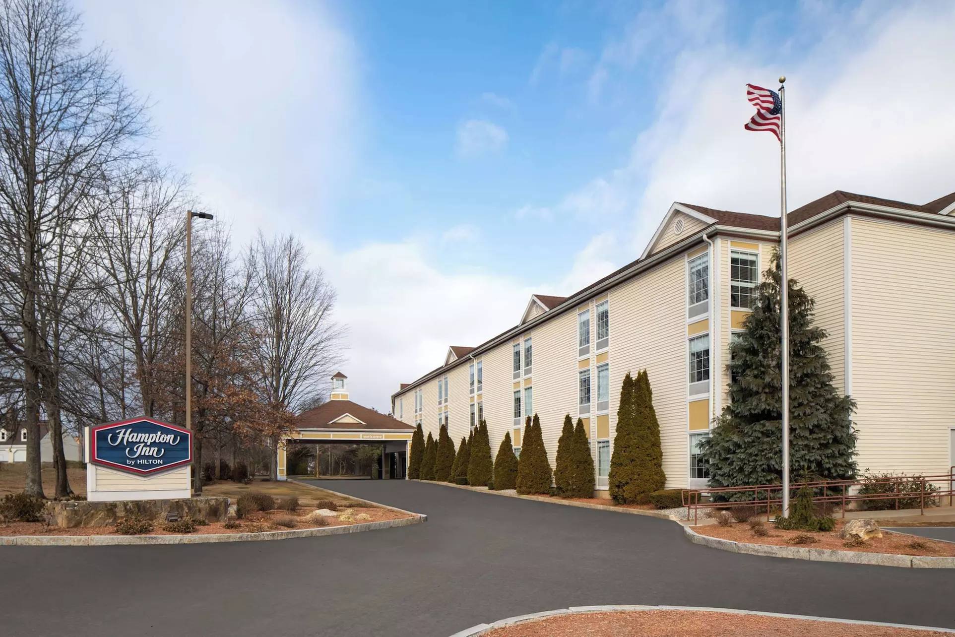 Hampton Inn Sturbridge - Primary Image