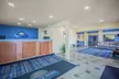 Days Inn & Suites by Wyndham Waterloo - Second Medium