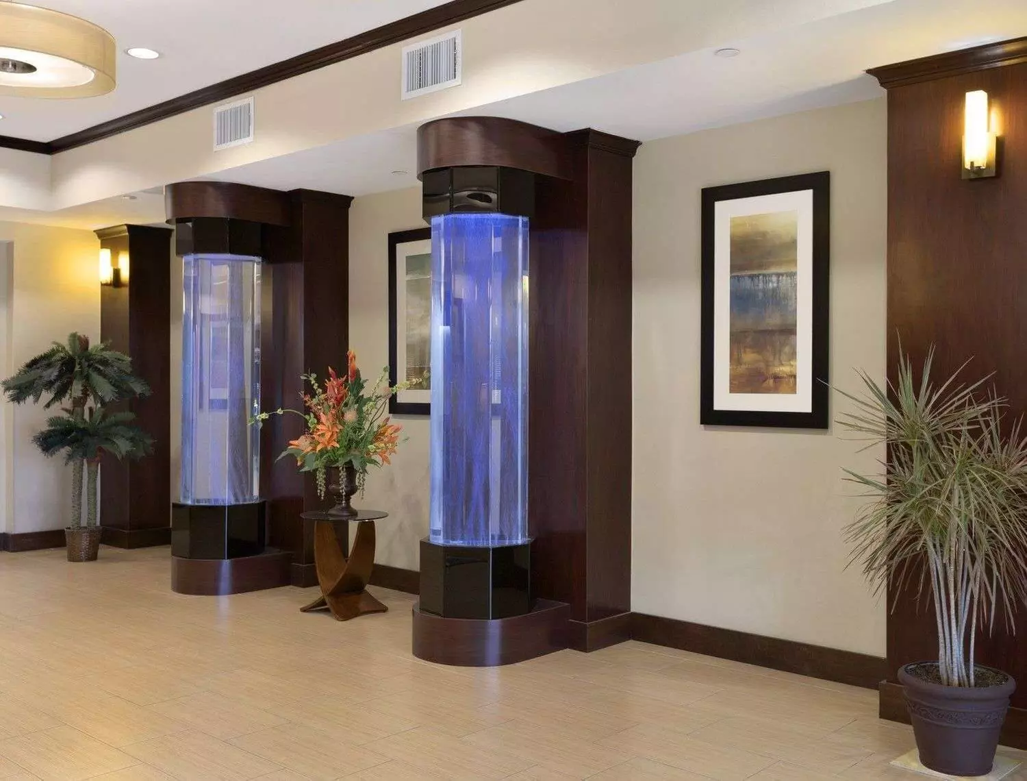 Baymont by Wyndham Victoria - Primary Image