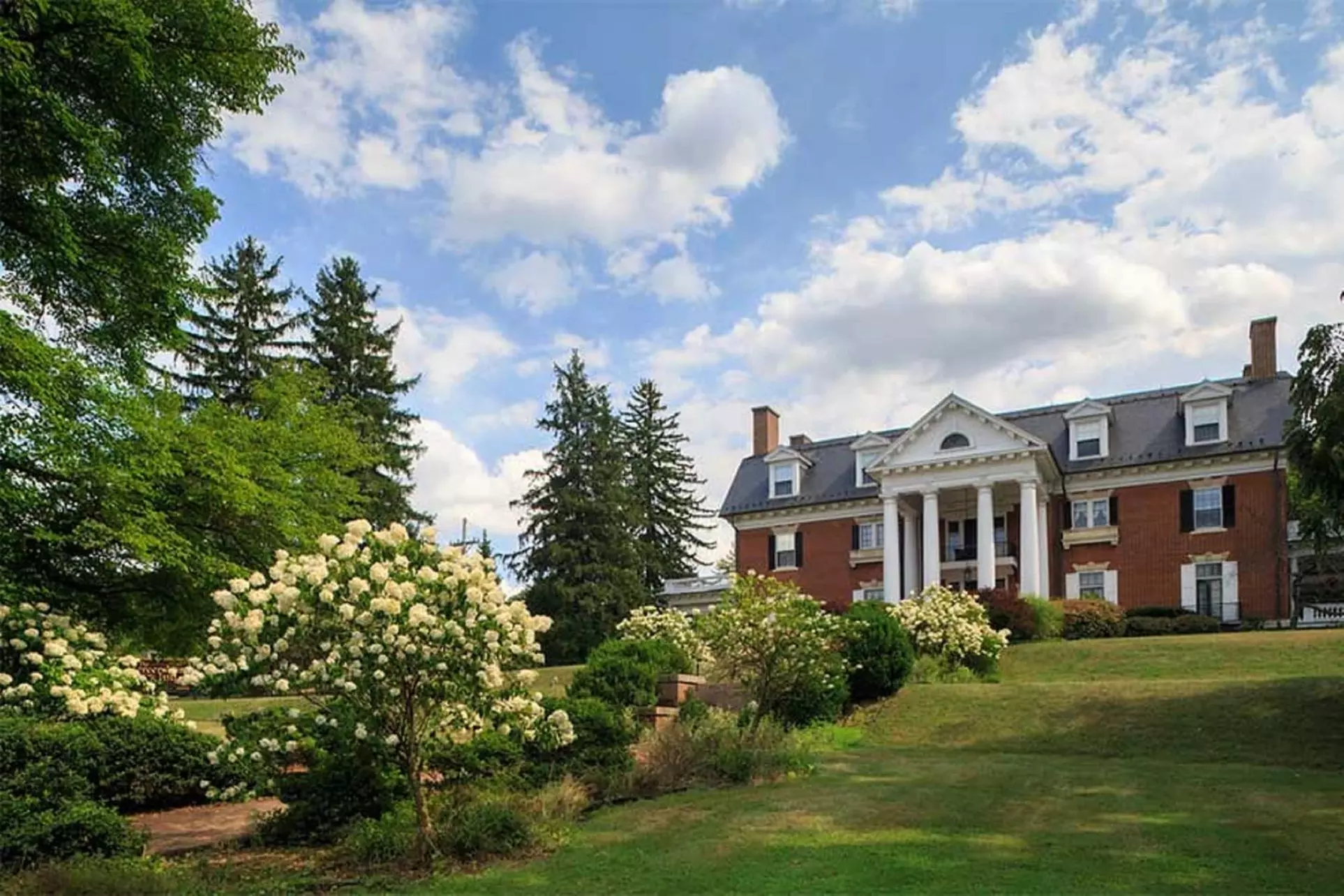 The Mercersburg Inn - Primary Image