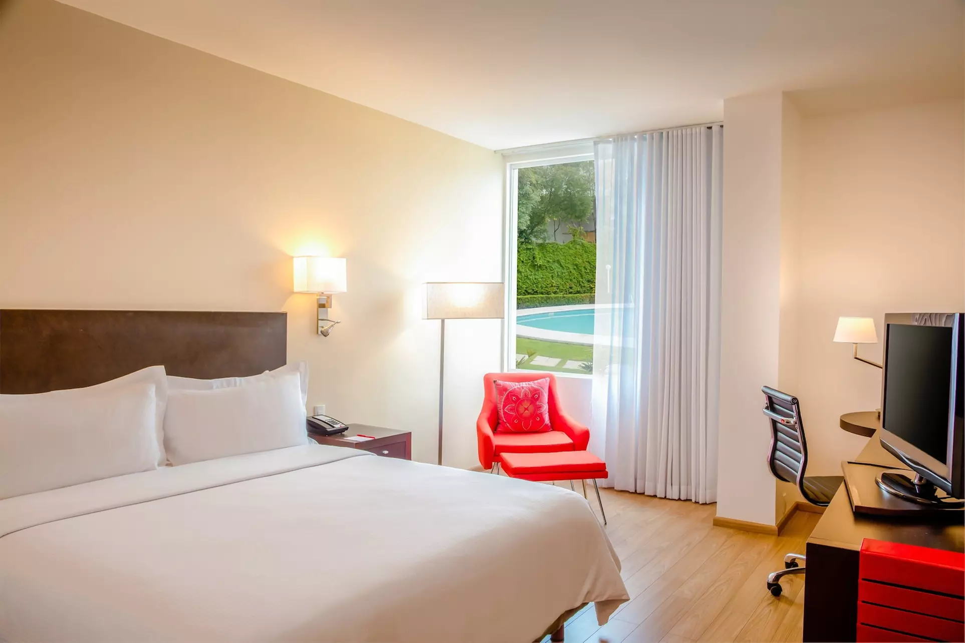 Fiesta Inn Express Perinorte - Primary Image