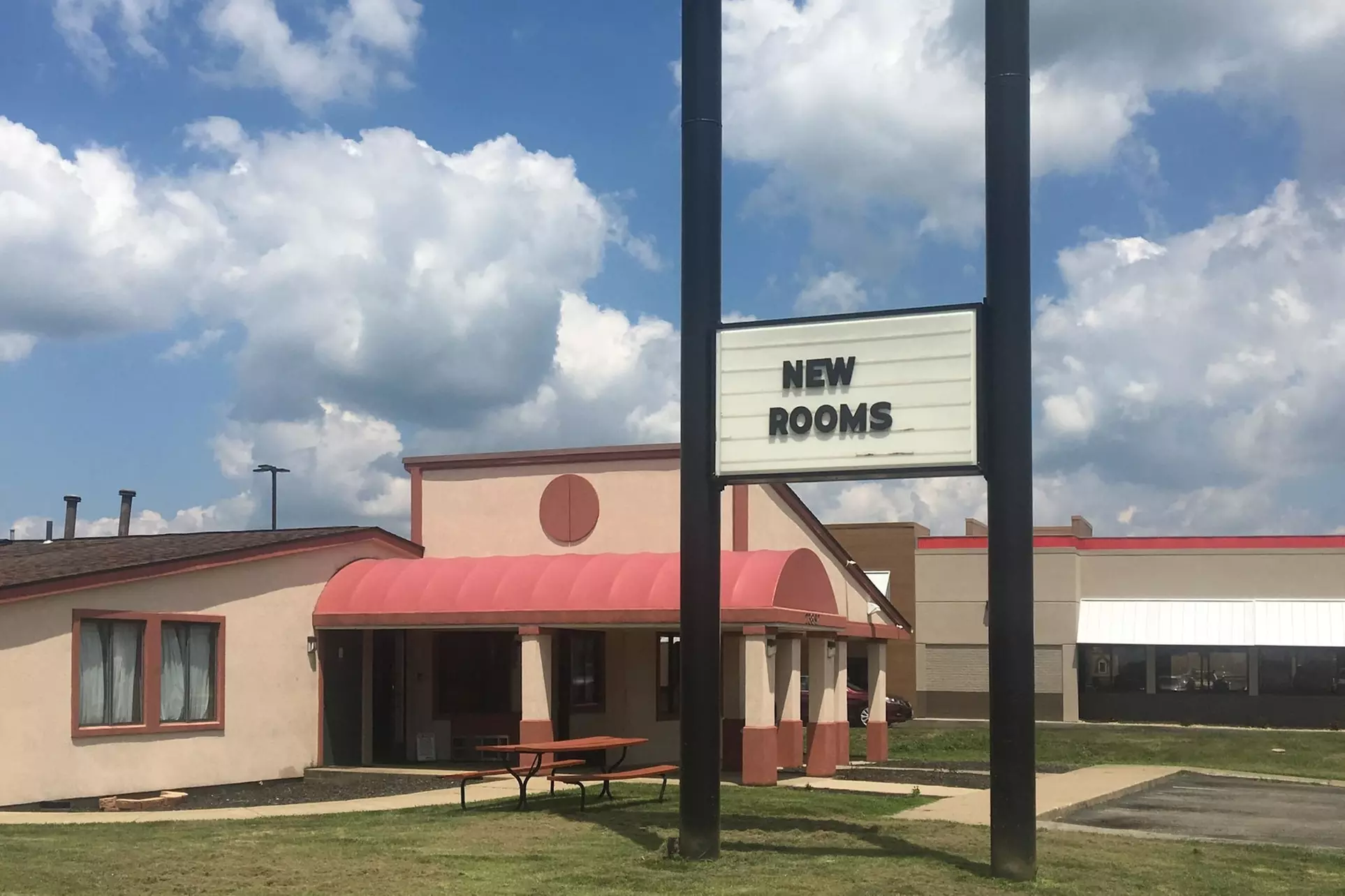 Rodeway Inn - Primary Image