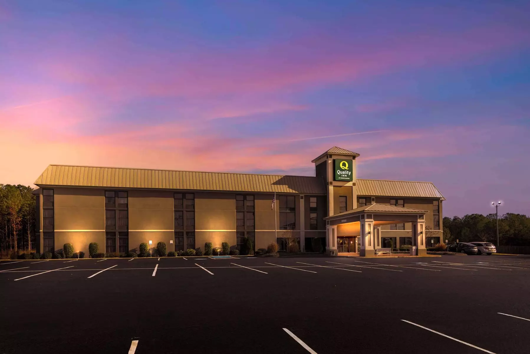 Quality Inn Valley - West Point - Primary Image