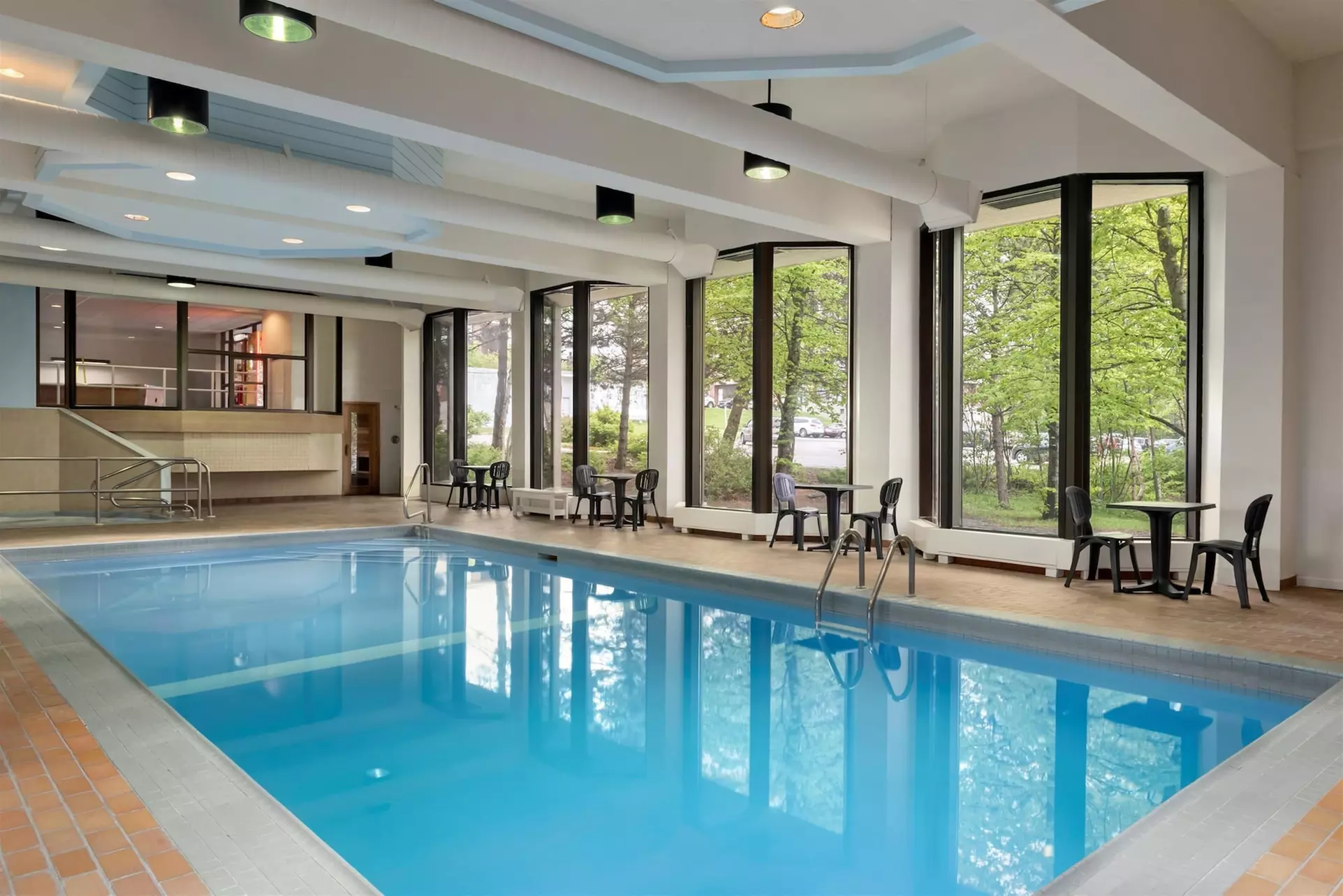 Travelodge by Wyndham Sydney - Primary Image