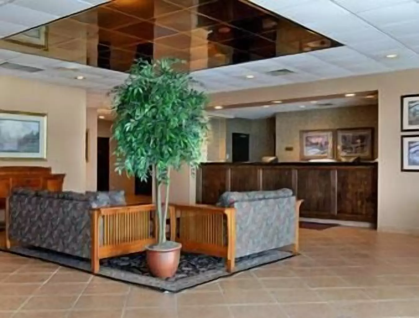 Ramada by Wyndham Watertown/Thousand Islands NY - Primary Image
