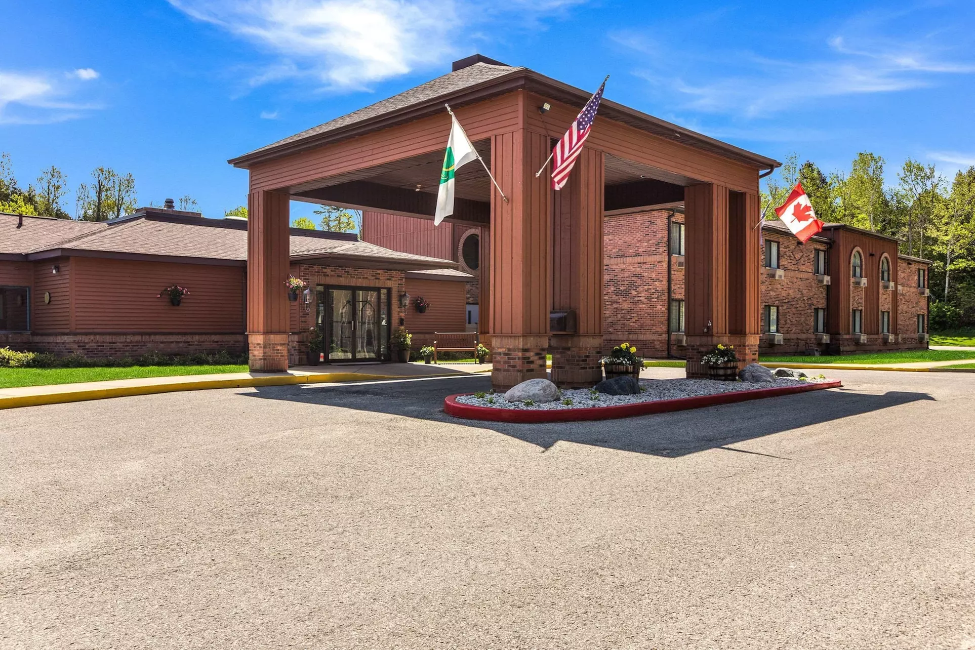 Quality Inn Petoskey-Harbor Springs - Primary Image
