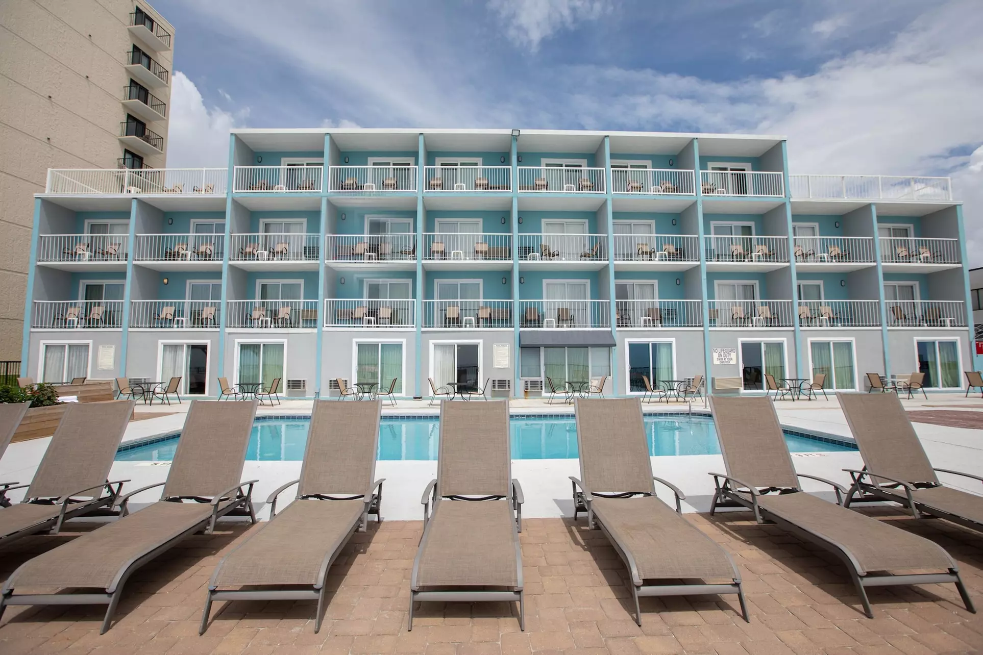 Garden City Inn - Primary Image