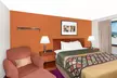 Super 8 by Wyndham Algona - Second Medium